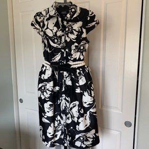 Adrianna Papell Black and White Collared Floral Dress Size 6